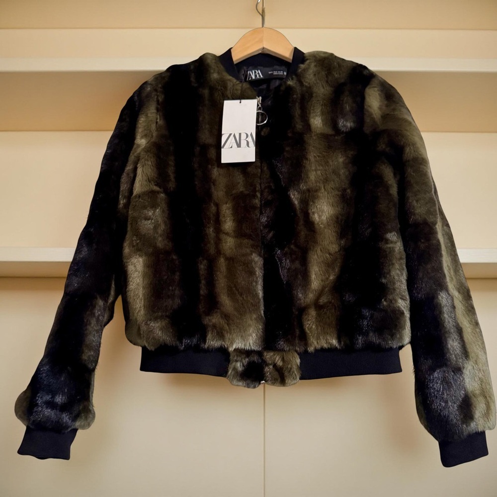 New with tags Zara faux, fur black & brown multi tonal bomber,ring style zipper